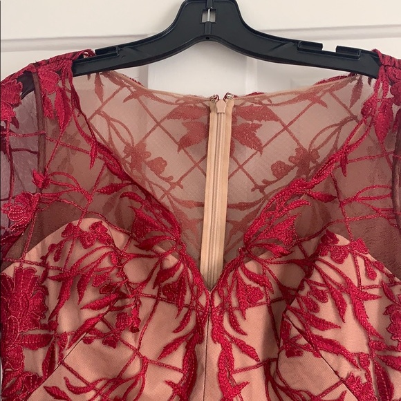 SOLD Marchesa Notte Embroidered Tulle Dress size 6 - Picture 4 of 14